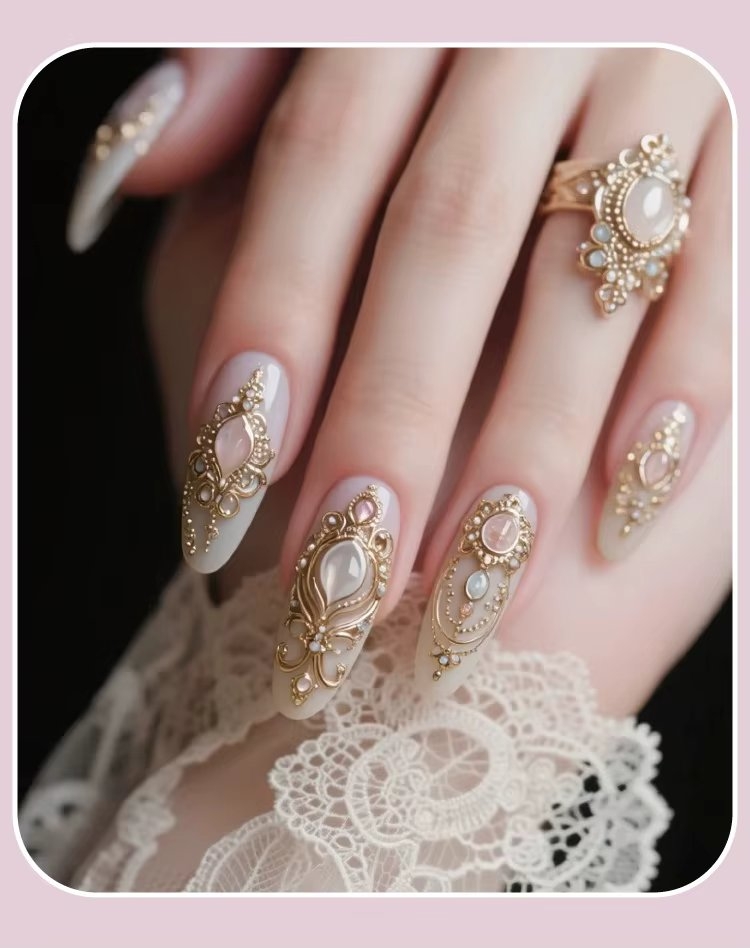 Abtibilduri 3D Unghii Marquise Auriu | Nail Art Rapid - imagine 3