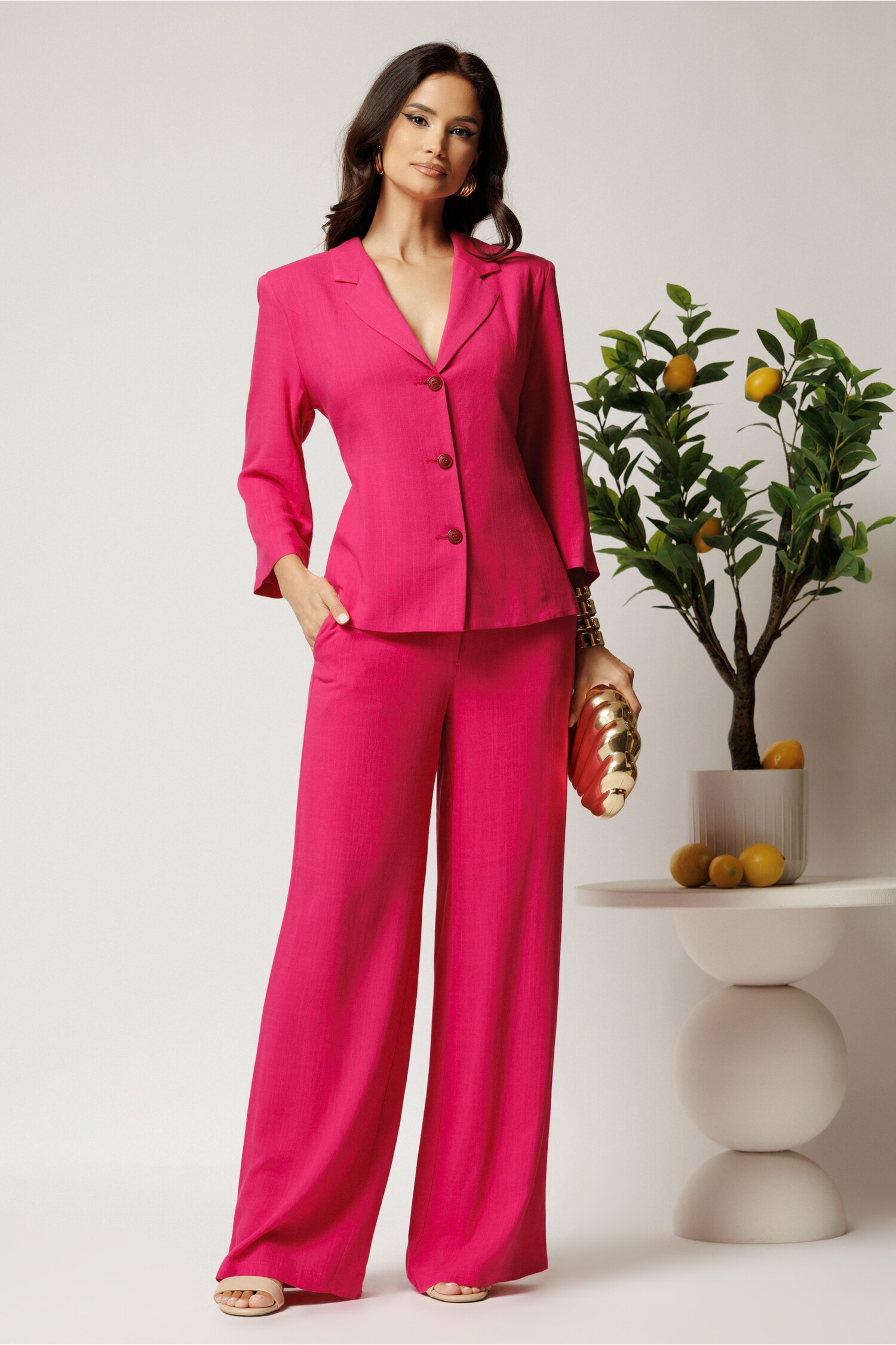 Pantaloni Fucsia Viscoză Evazați - Eleganță și Confort