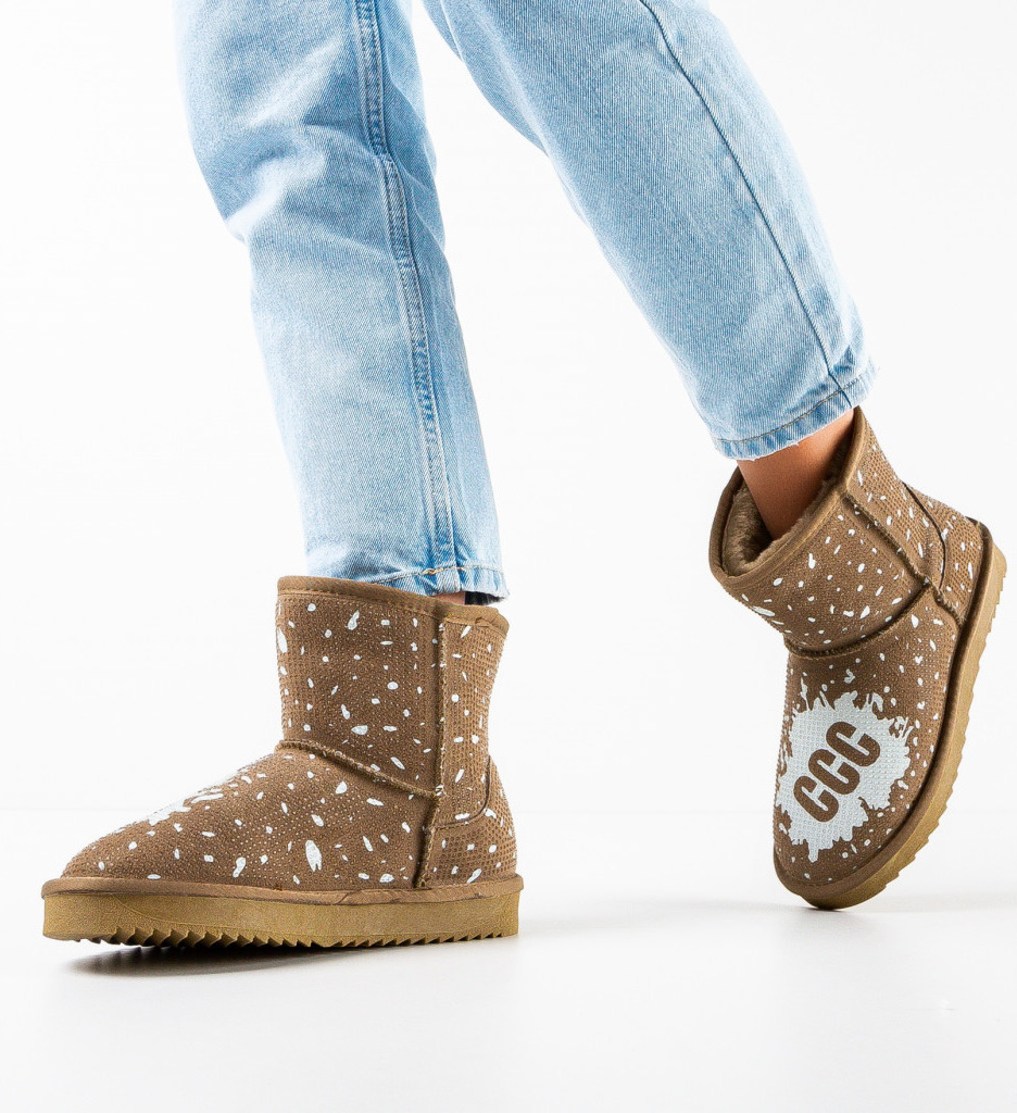 Cizme Ug Forrest Bej - Confort și Stil - imagine 2