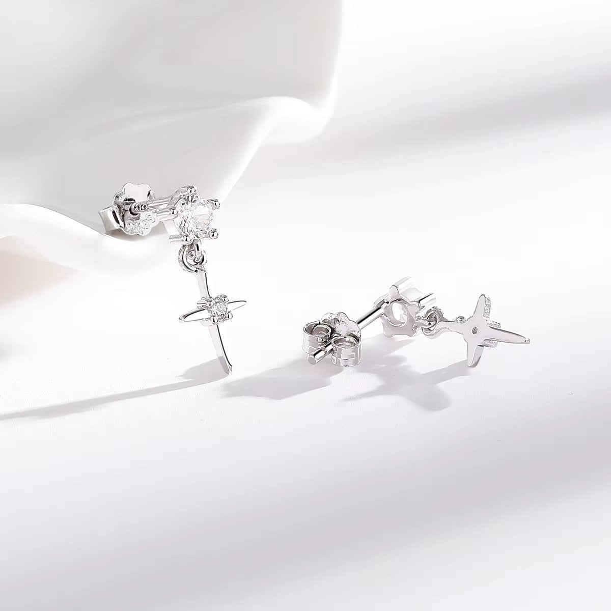 Cercei Argint 925 Cruce Delis - Eleganță Durabilă - imagine 3