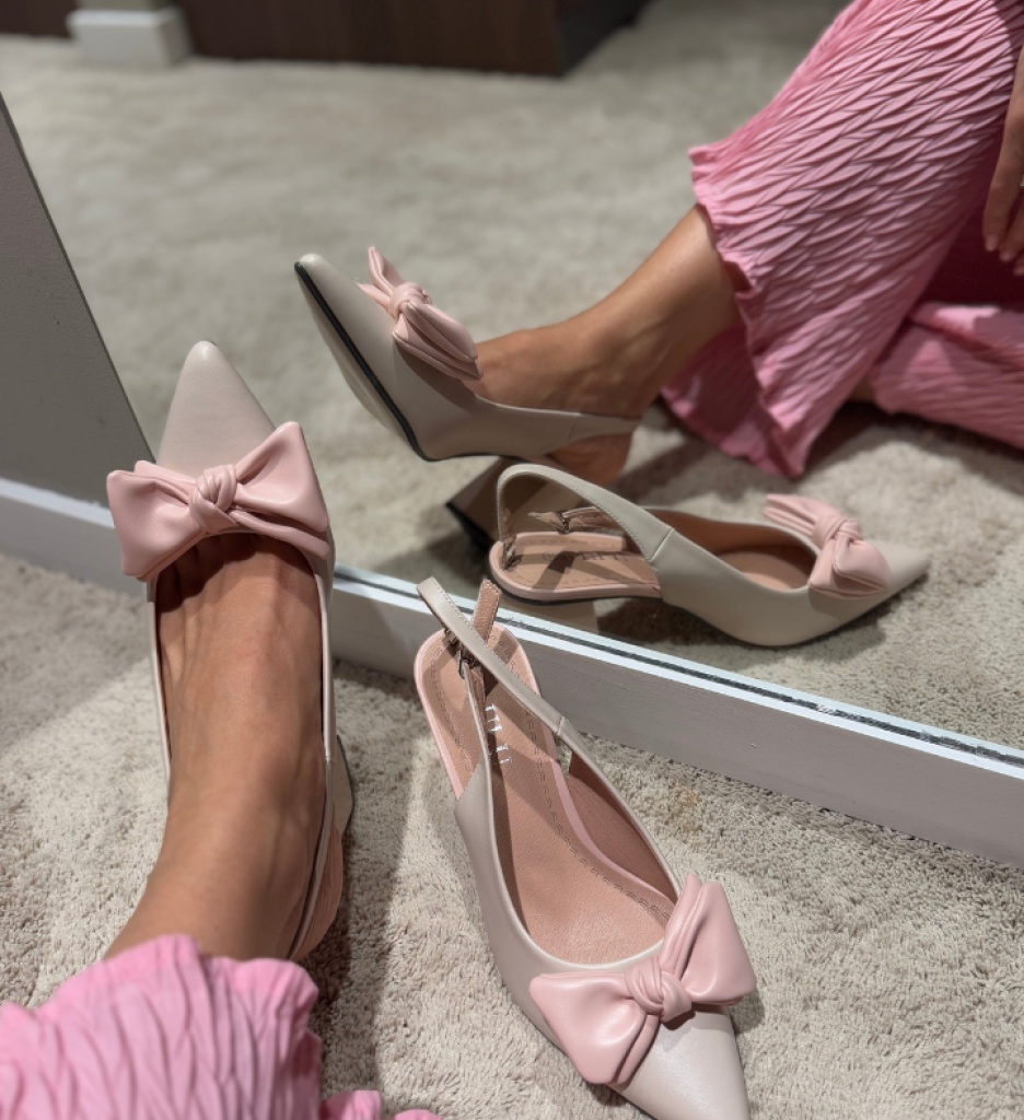 Pantofi Long Depurtat Toc Eleganță Bej