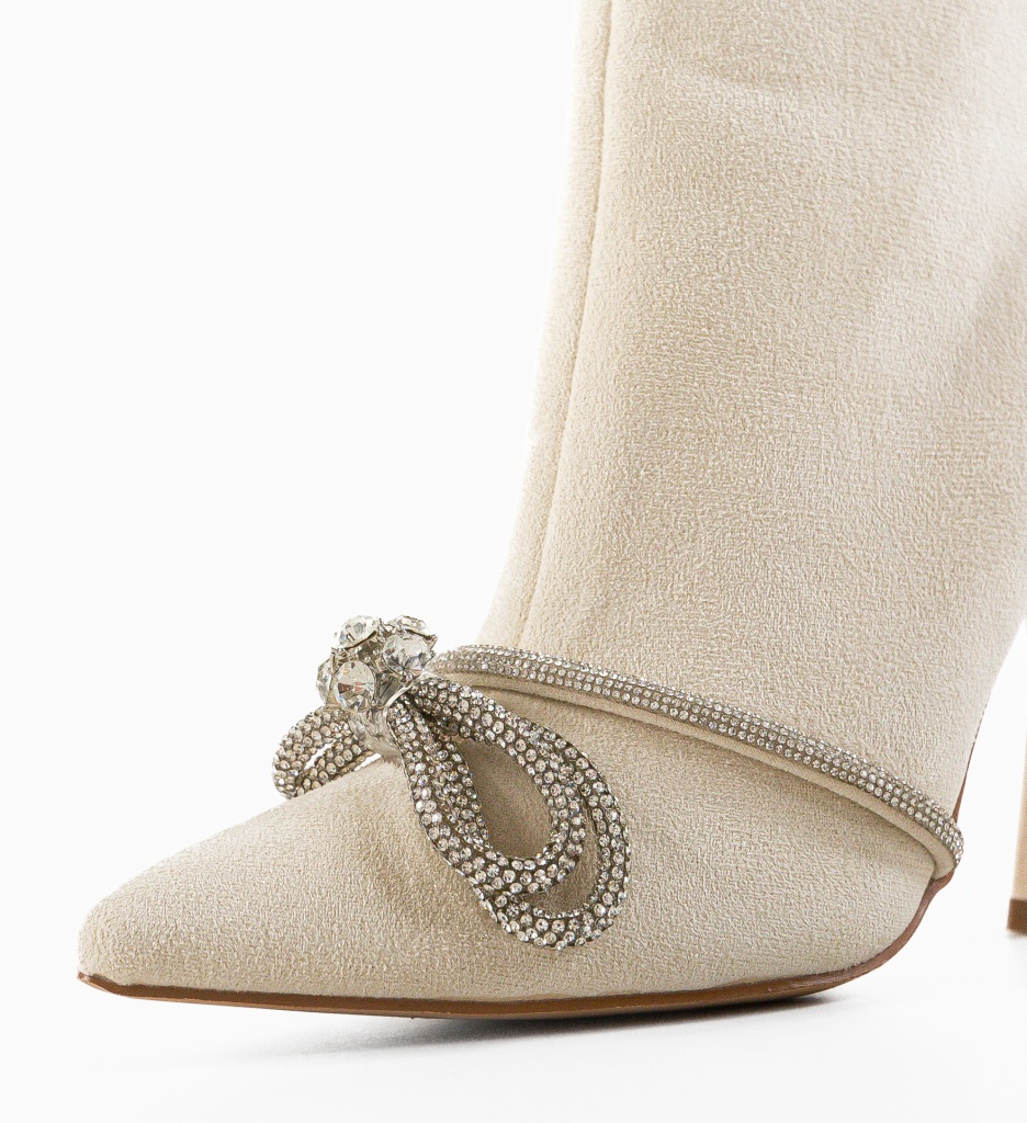 Botine Csorba Albe - Eleganță și Confort - imagine 7