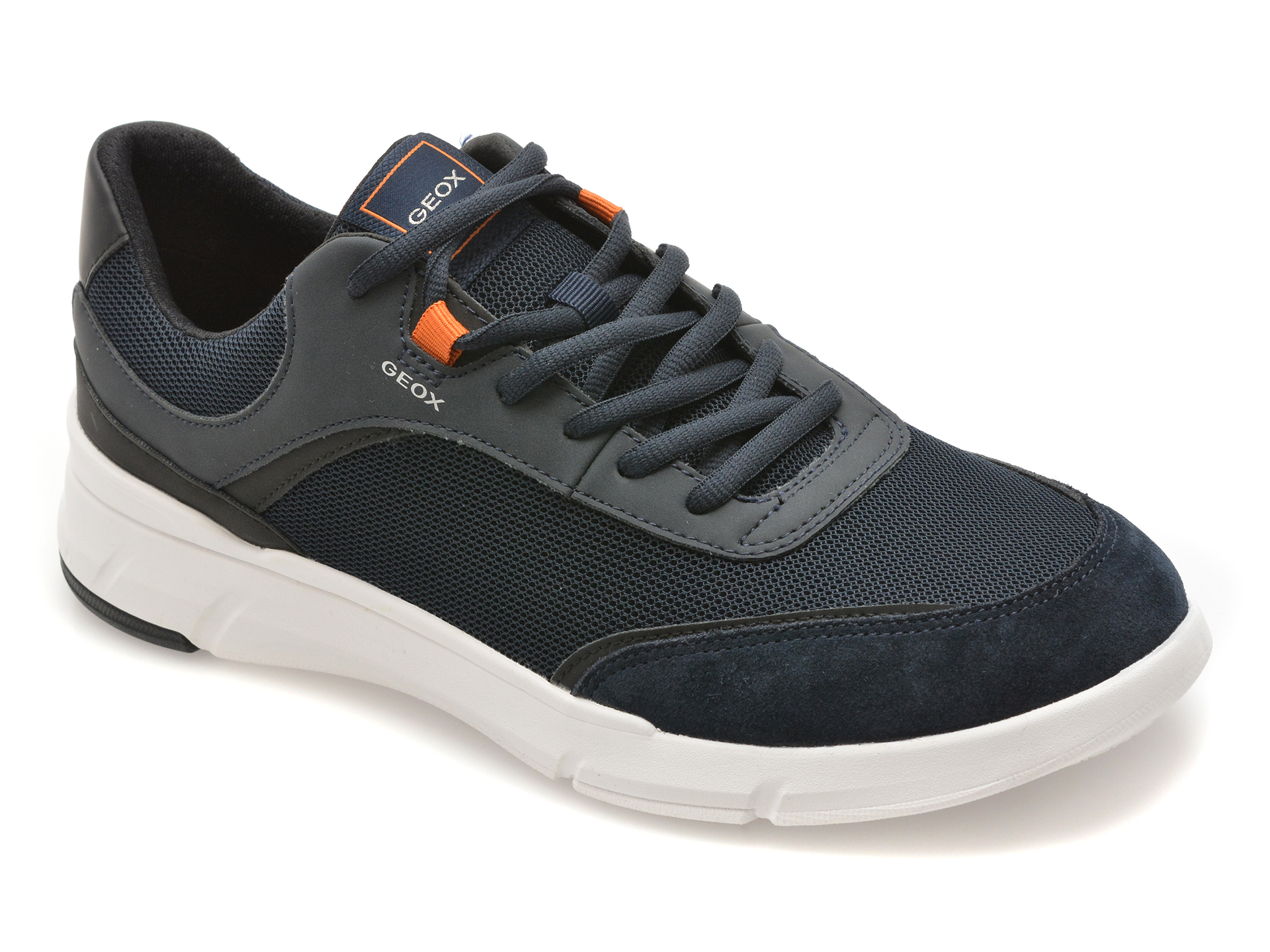 Pantofi Geox U65N8A, Confort și Stil