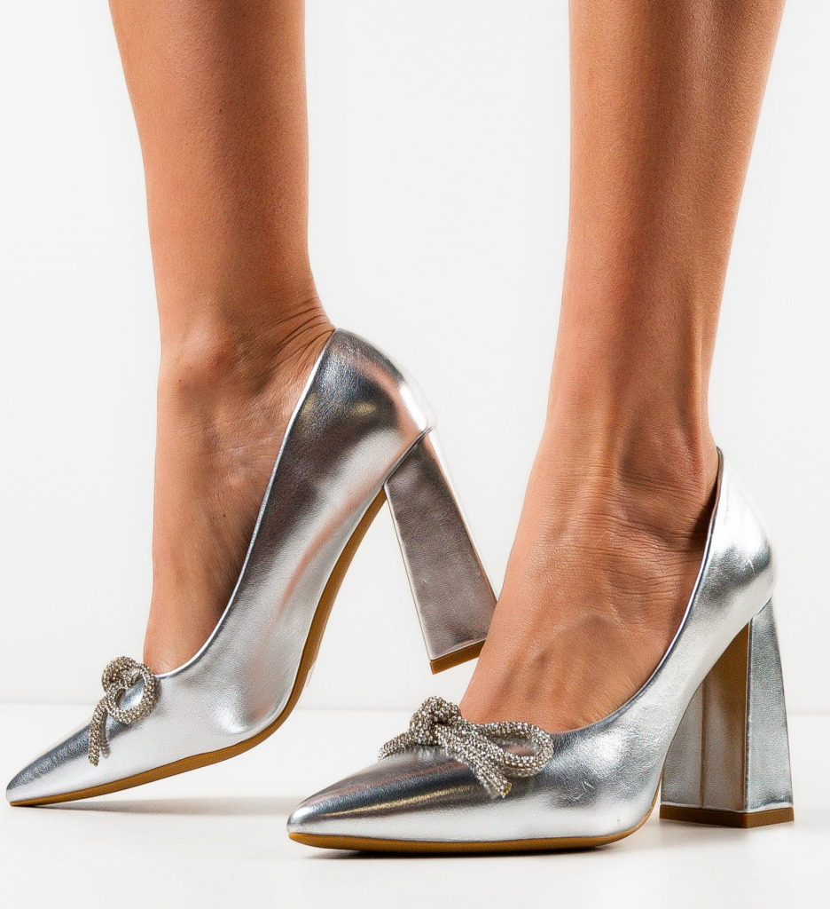 Pantofi Dama Argintii cu Toc - Eleganță și Stil - imagine 3