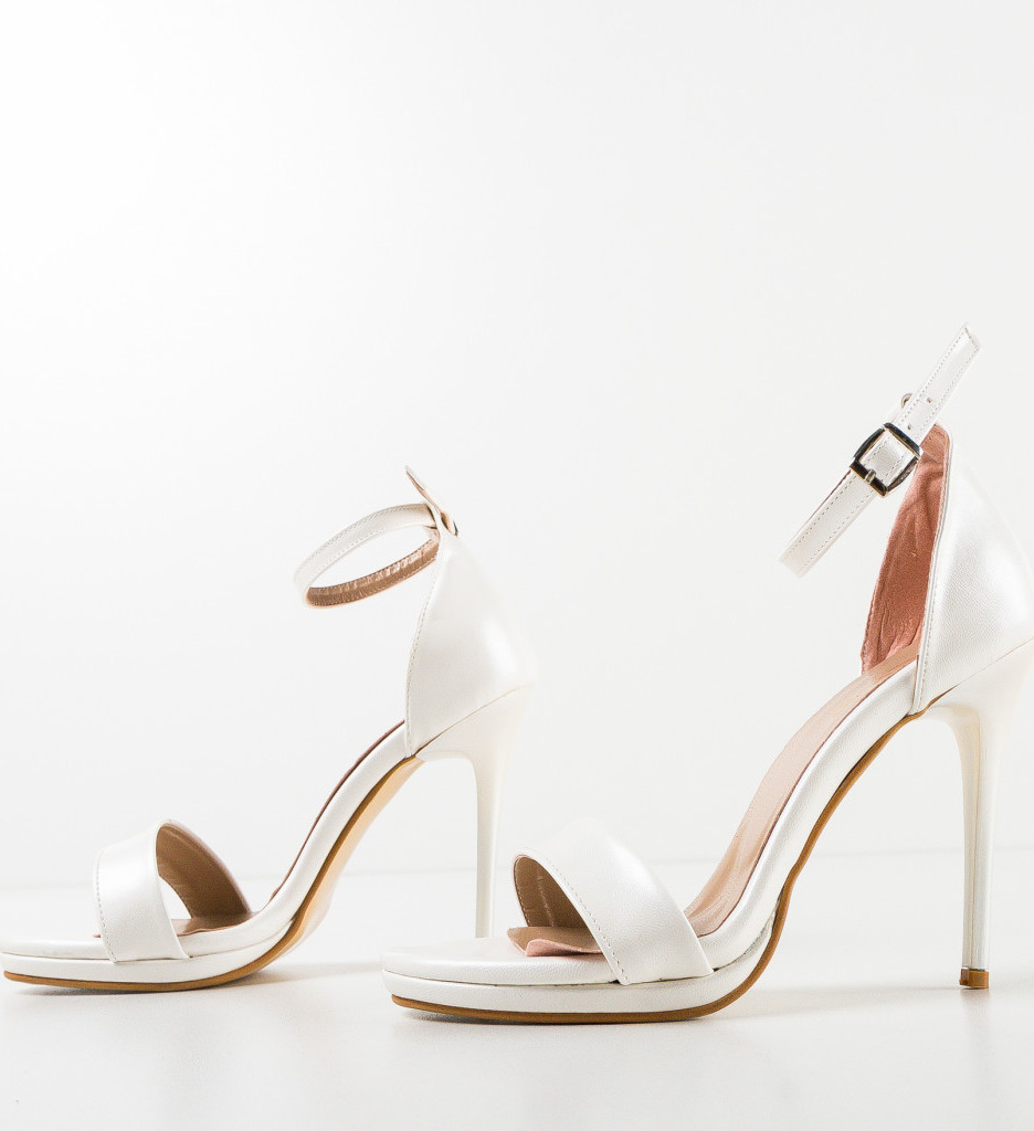 Sandale Bampir Albe cu Toc Elegante