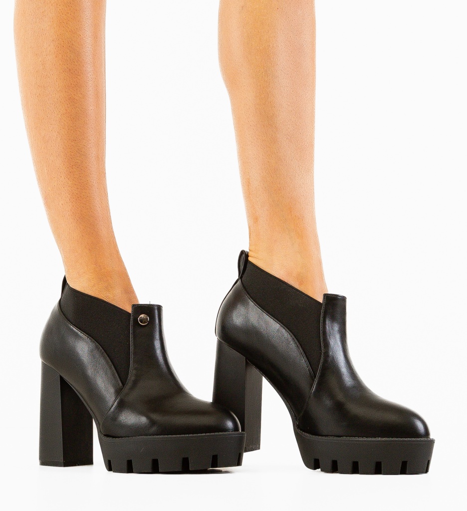 Botine Oprek Negre | Eleganta si Versatilitate