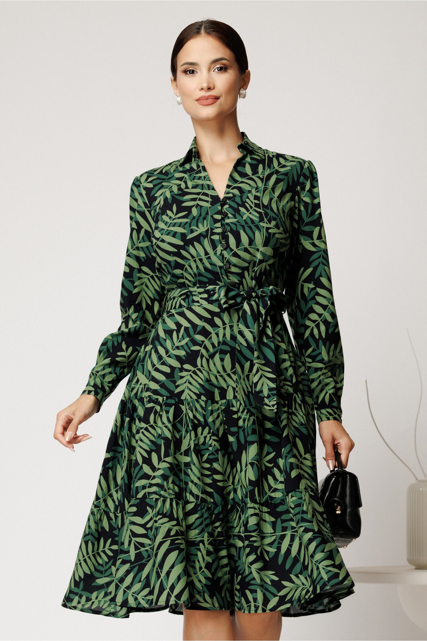 Rochie Midi Viscosă cu Frunze Verzi | Eleganță Naturală