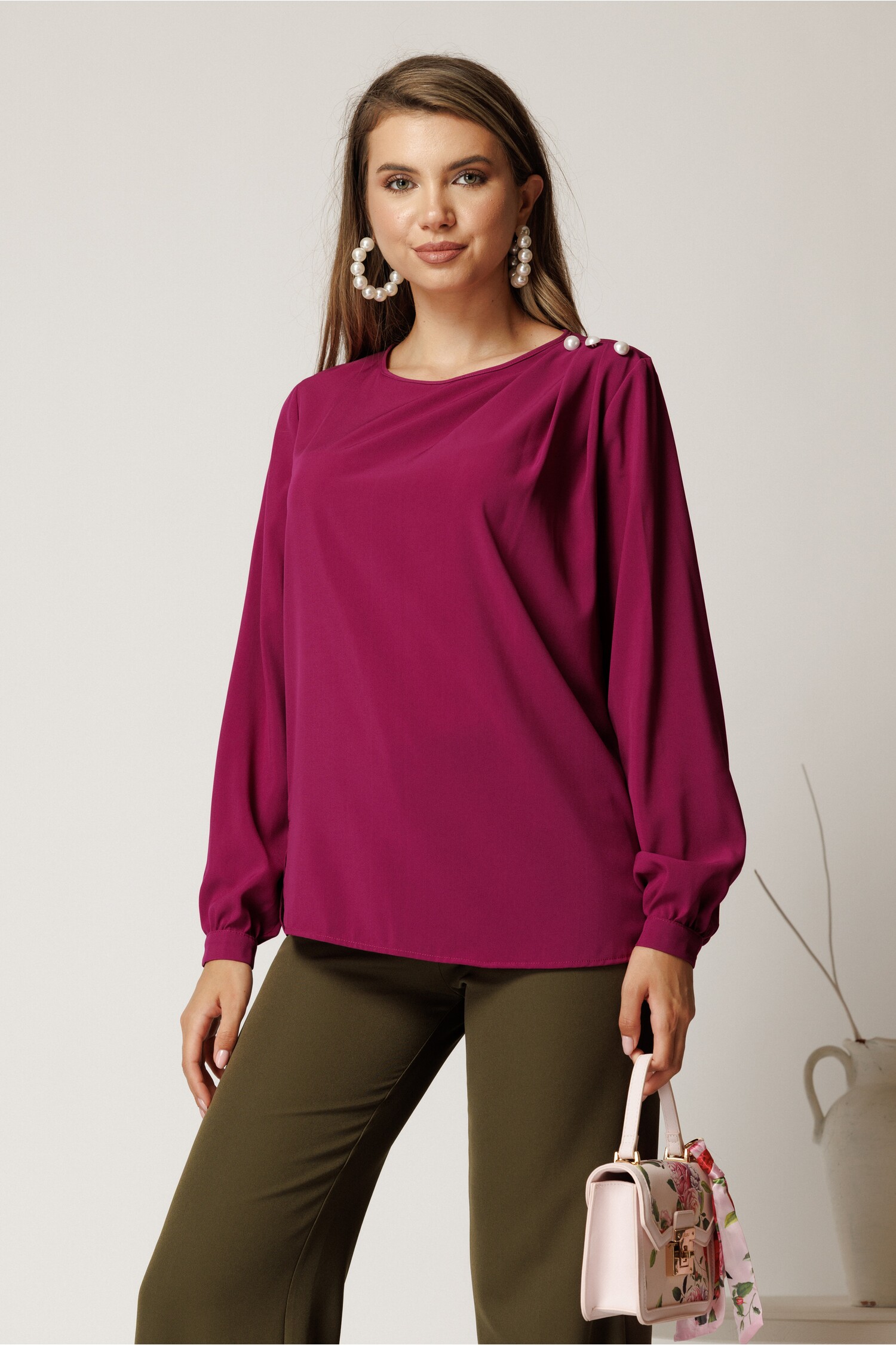 Bluza Magenta Voal cu Perle Eleganta
