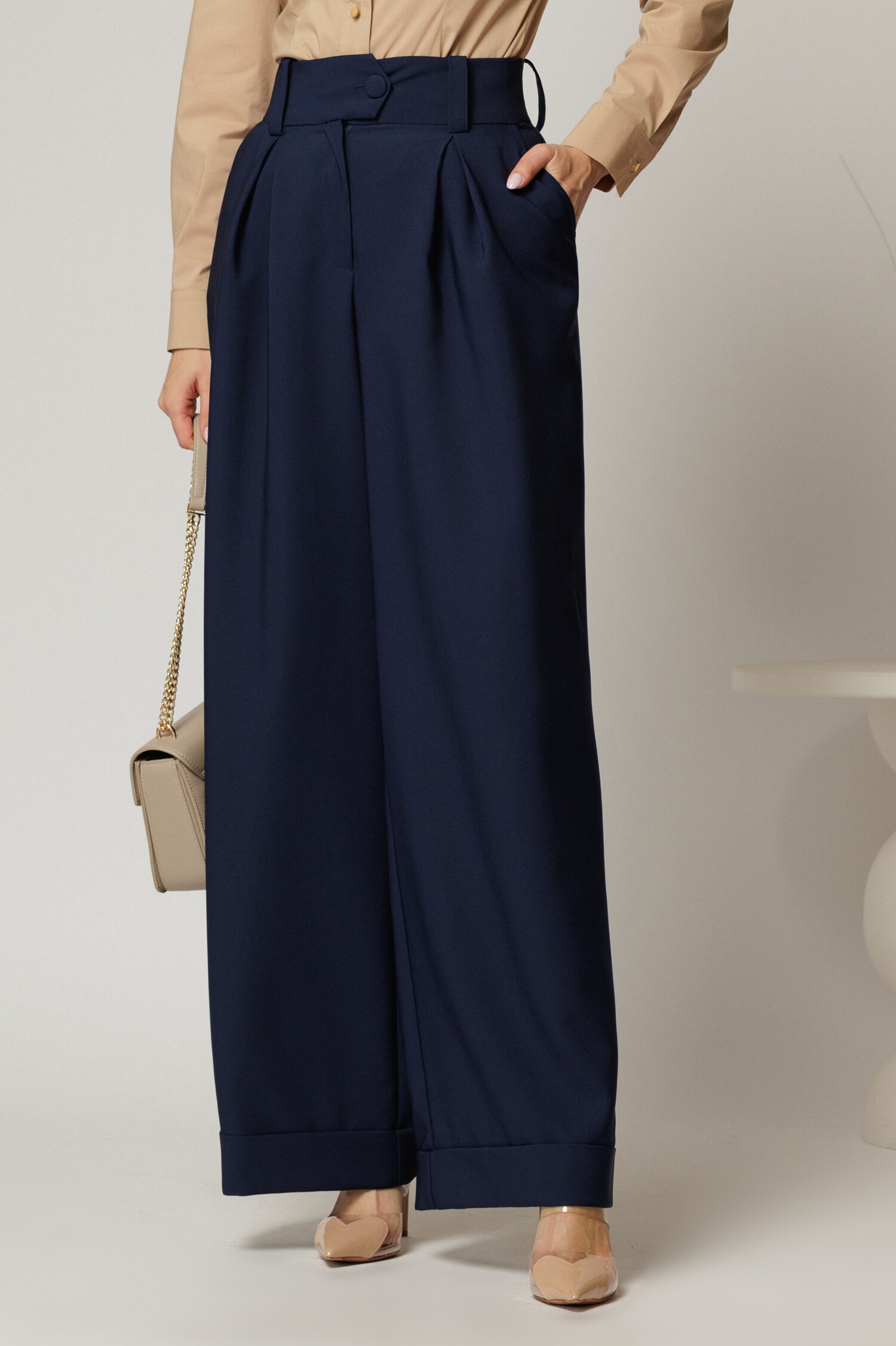 Pantaloni DY Fashion bleumarin cu croi lejer