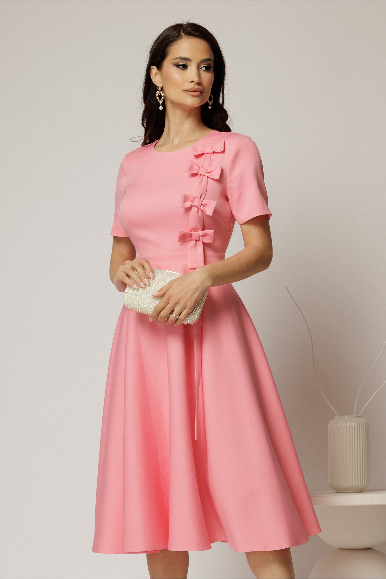 Rochie Roz Midi DY Fashion cu Funde și Mâneci Scurte