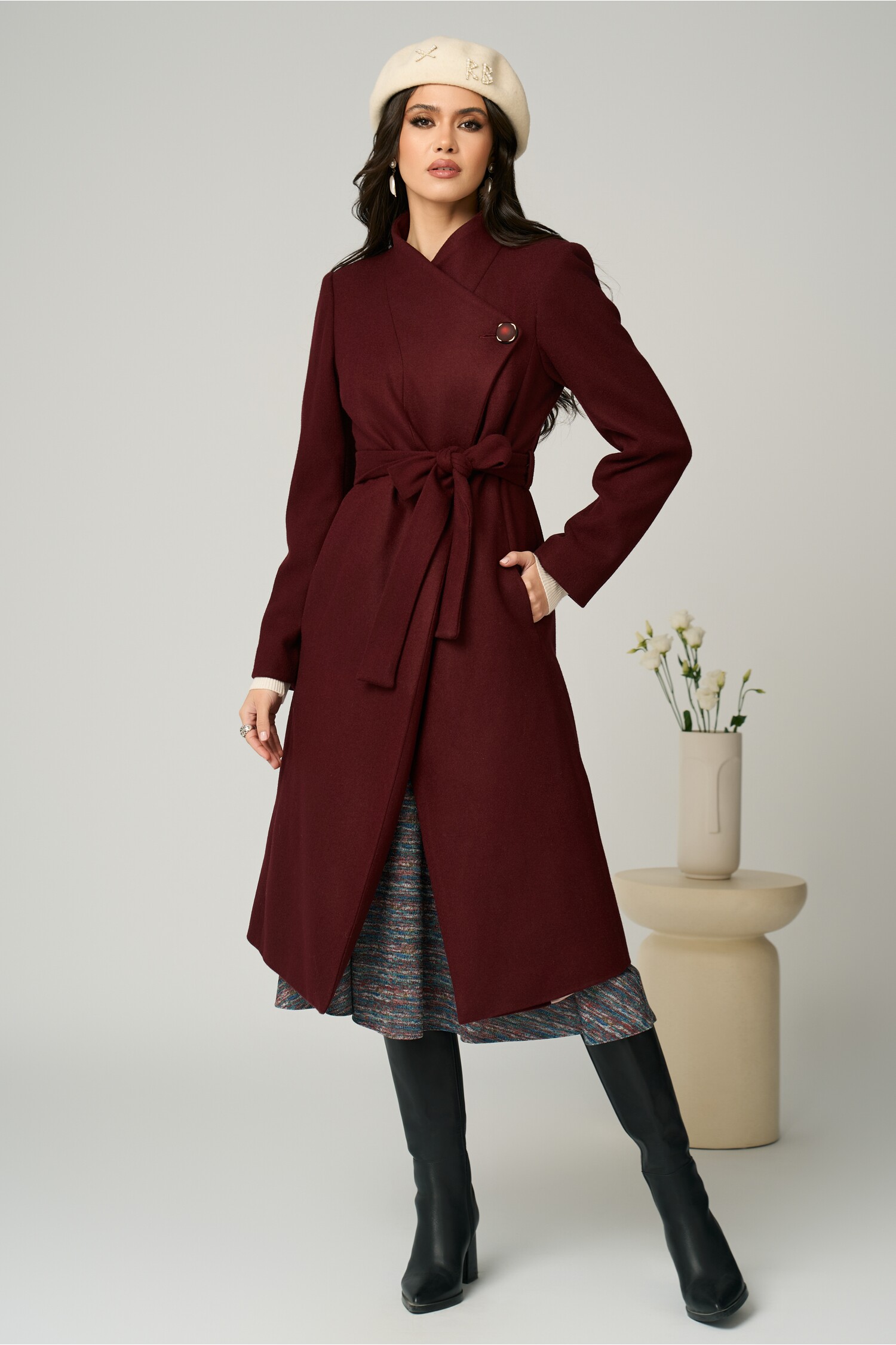 Palton Burgundy Elegant cu Cordon Talie - Stil Sofisticat