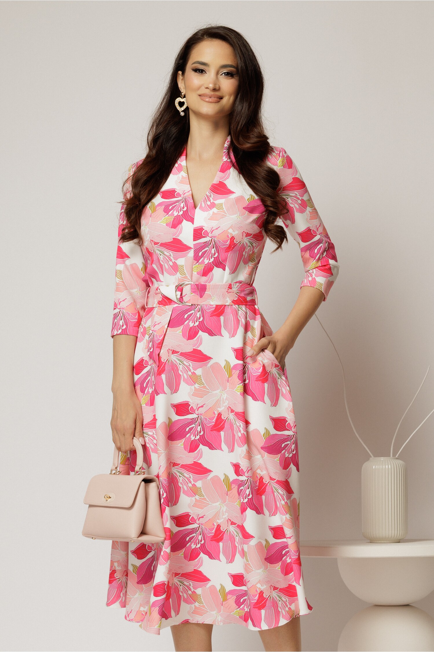 Rochie Midi Ivoar cu Imprimeuri Fucsia și Buzunare