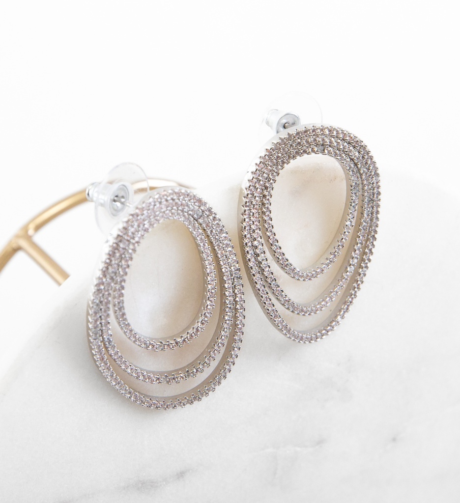Cercei Ovale Argintii – Eleganță Simplă - imagine 2