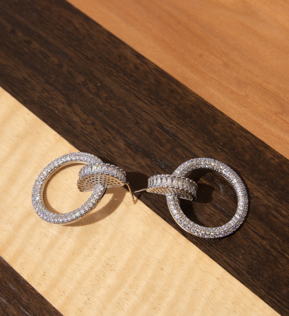 Cercei Ornero Argintii - Eleganță și Stil - imagine 4