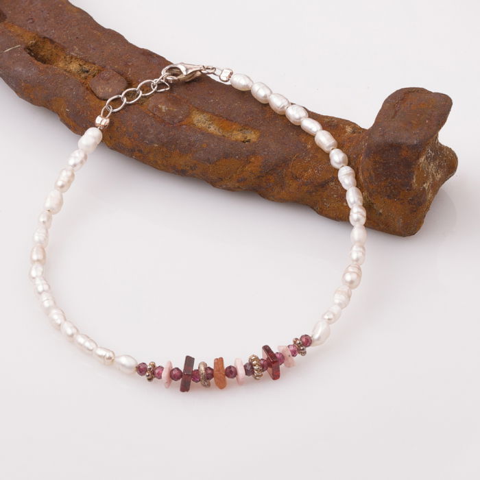 Brățară Handmade Perle și Granat | Maia Colt - imagine 1