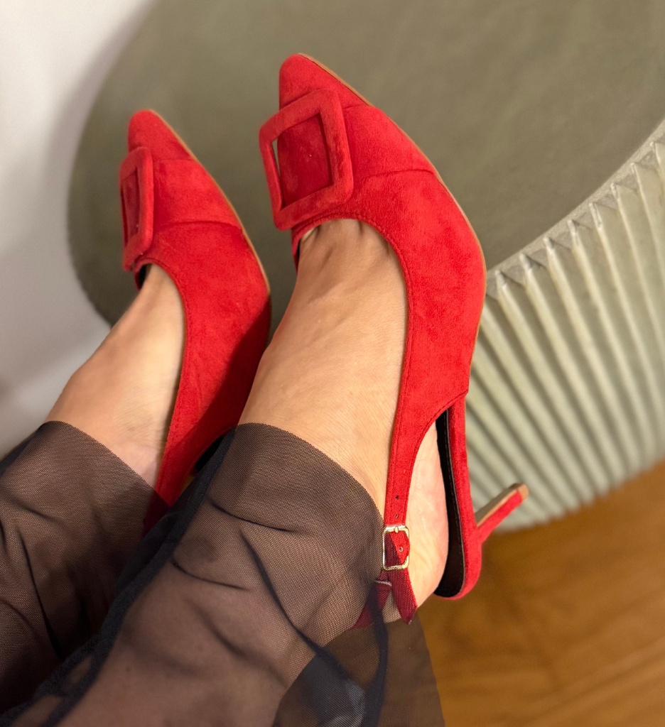 Pantofi Dama Rosii cu Toc | Eleganță și Stil