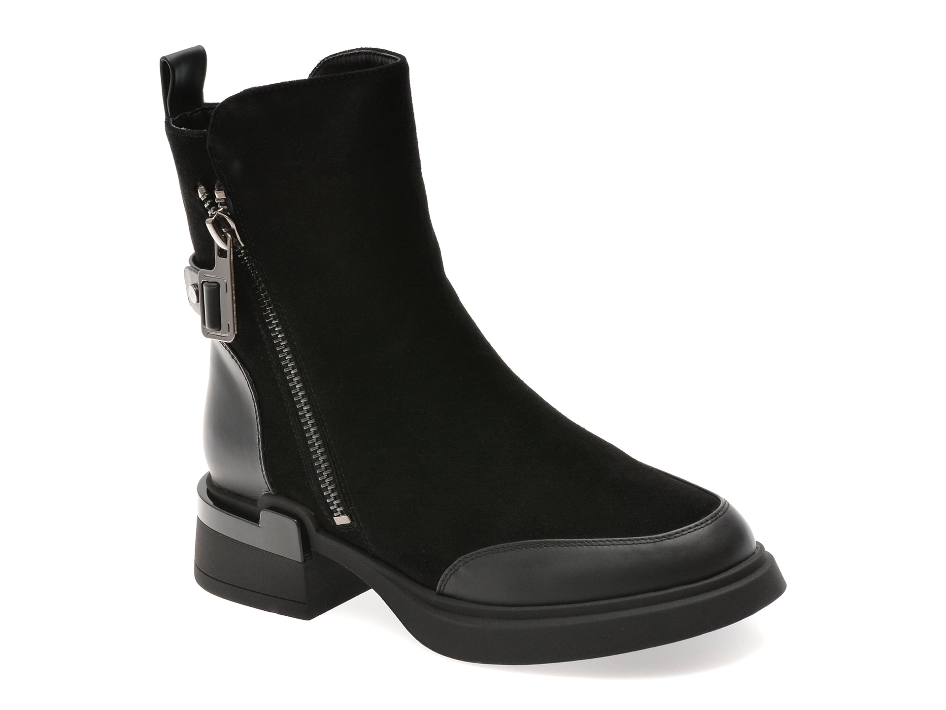 Ghete GRYXX negre din piele intoarsa - Eleganta si confort