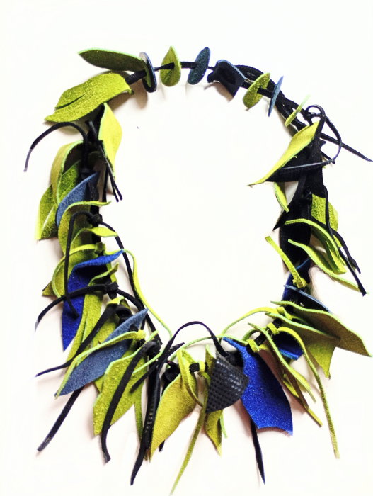 Colier Handmade Piele Shopika - Design Asimetric Unicat