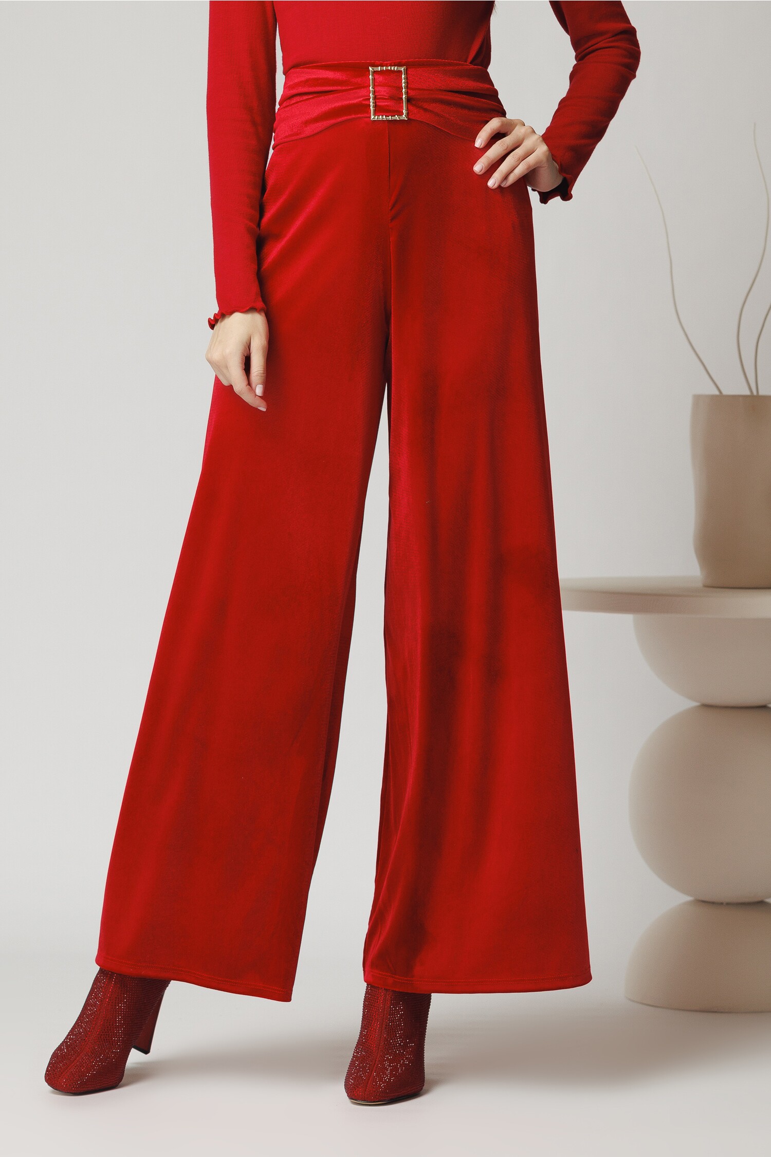 Pantaloni Catifea Rosii Eleganti cu Catarama