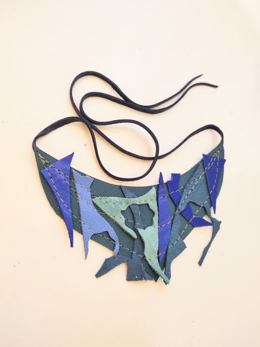 Colier asimetric piele Shopika - Design unic