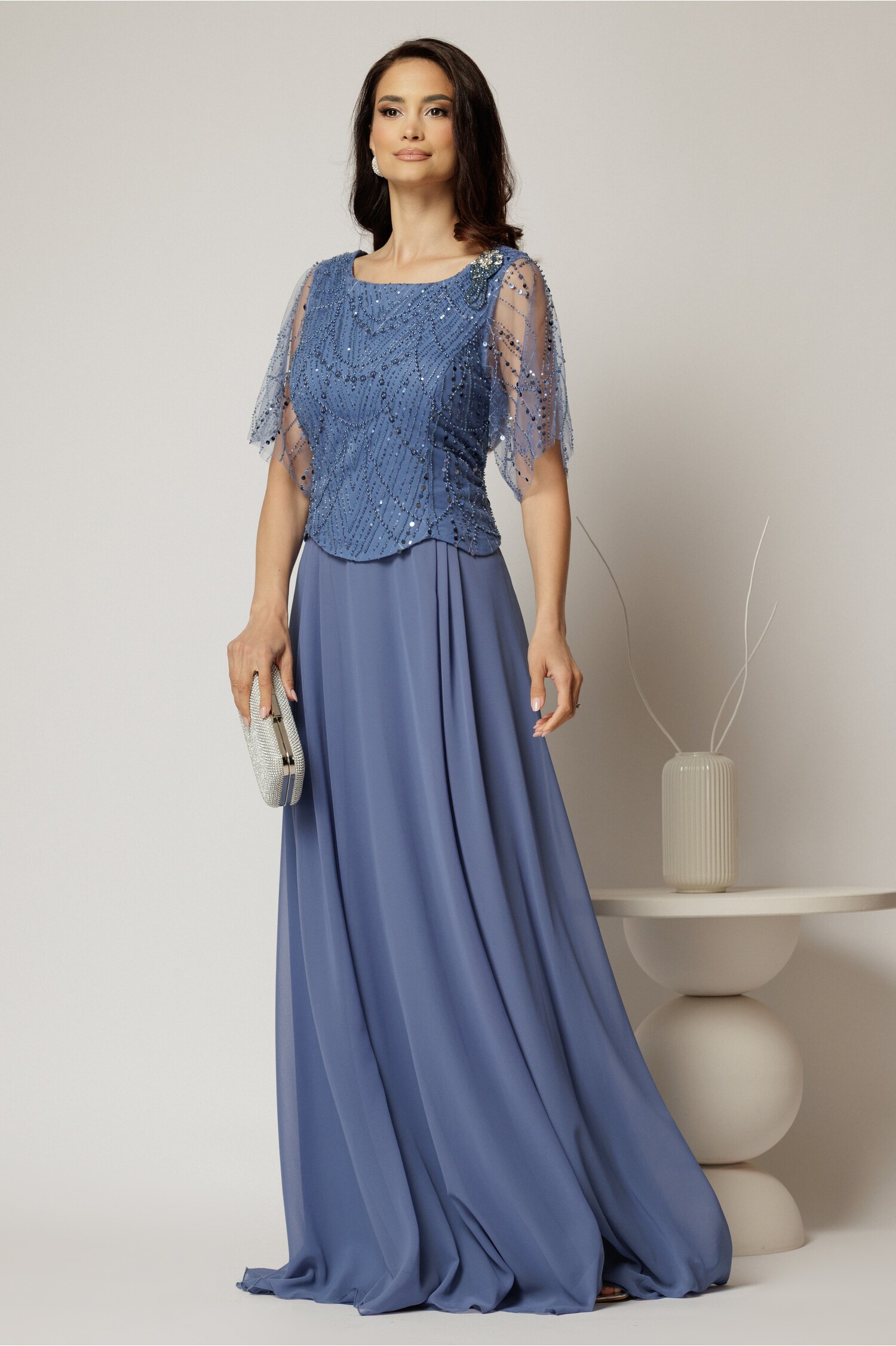 Rochie Lungă Bleu de Seară cu Aplicații de Paiete