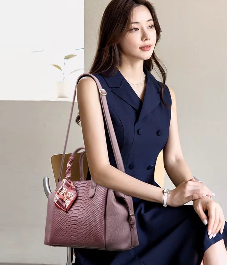 Geanta Sorelle Mov Delis - Elegantă și Practică - imagine 2