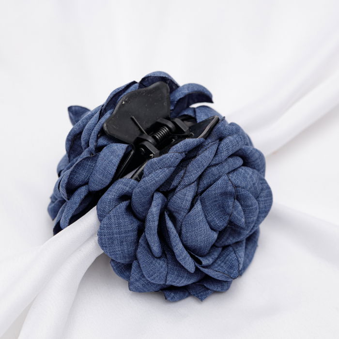 Clama cu Flori Bleumarin Shopika | Eleganță Instant