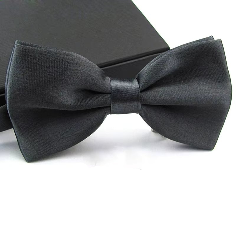 Papion Gri Picadili - Eleganță Absolută