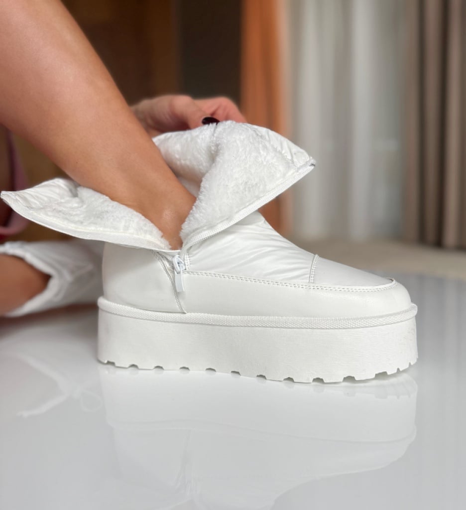 Cizme UG Vexalia Albe | Confort & Stil