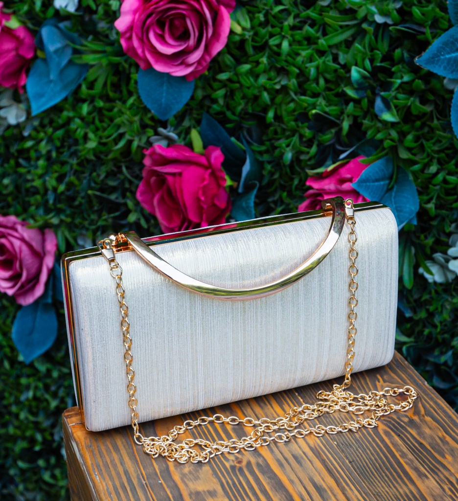 Geantă Plic Aurie Onner | Elegantă de Seară