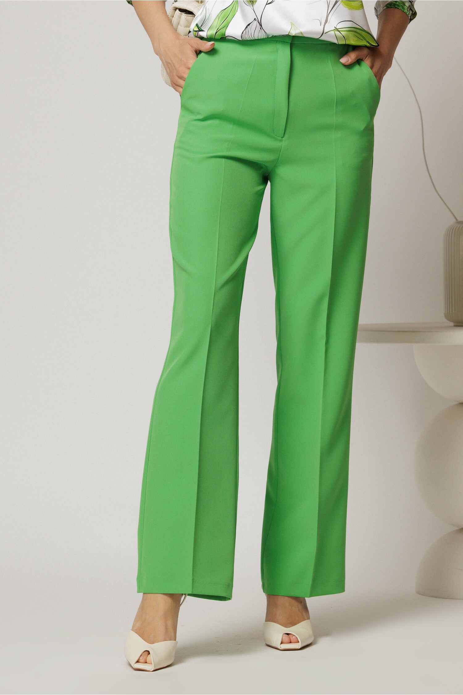 Pantaloni Verzi Croi Drept Dama | Stil si Confort