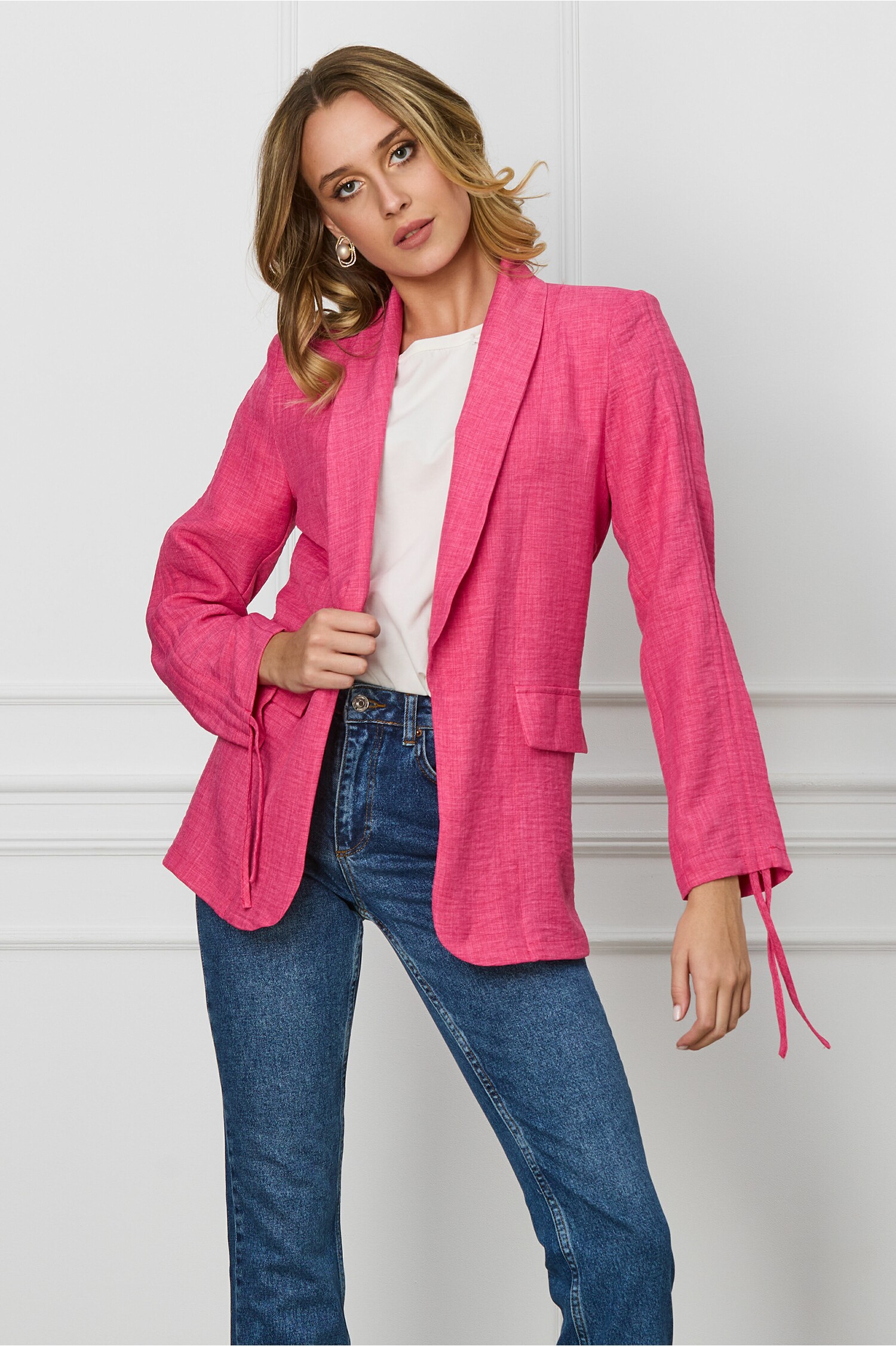 Sacou LaDonna Fucsia Lejer - Elegant și Versatil