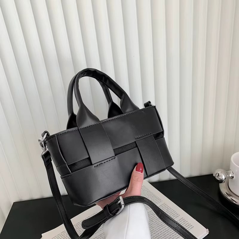 Geanta Dama Delis Aralyn Negru - Stil Urban Versatil - imagine 2