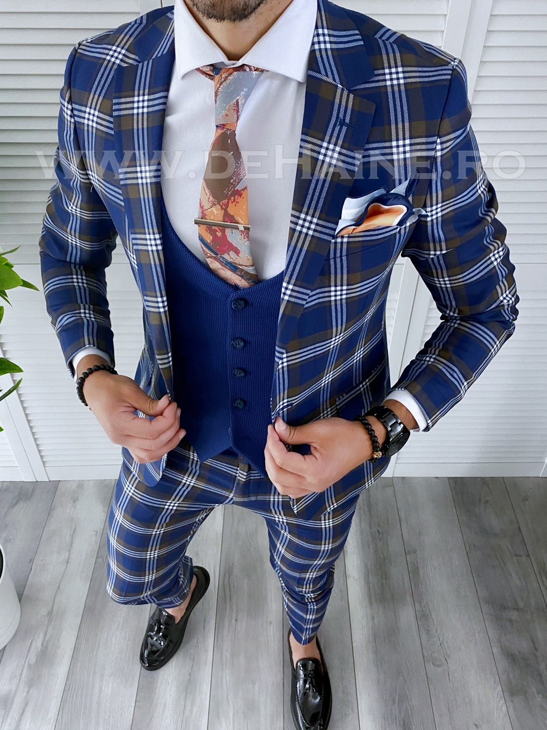 Costum Barbati Slim Fit cu Vesta - Elegant