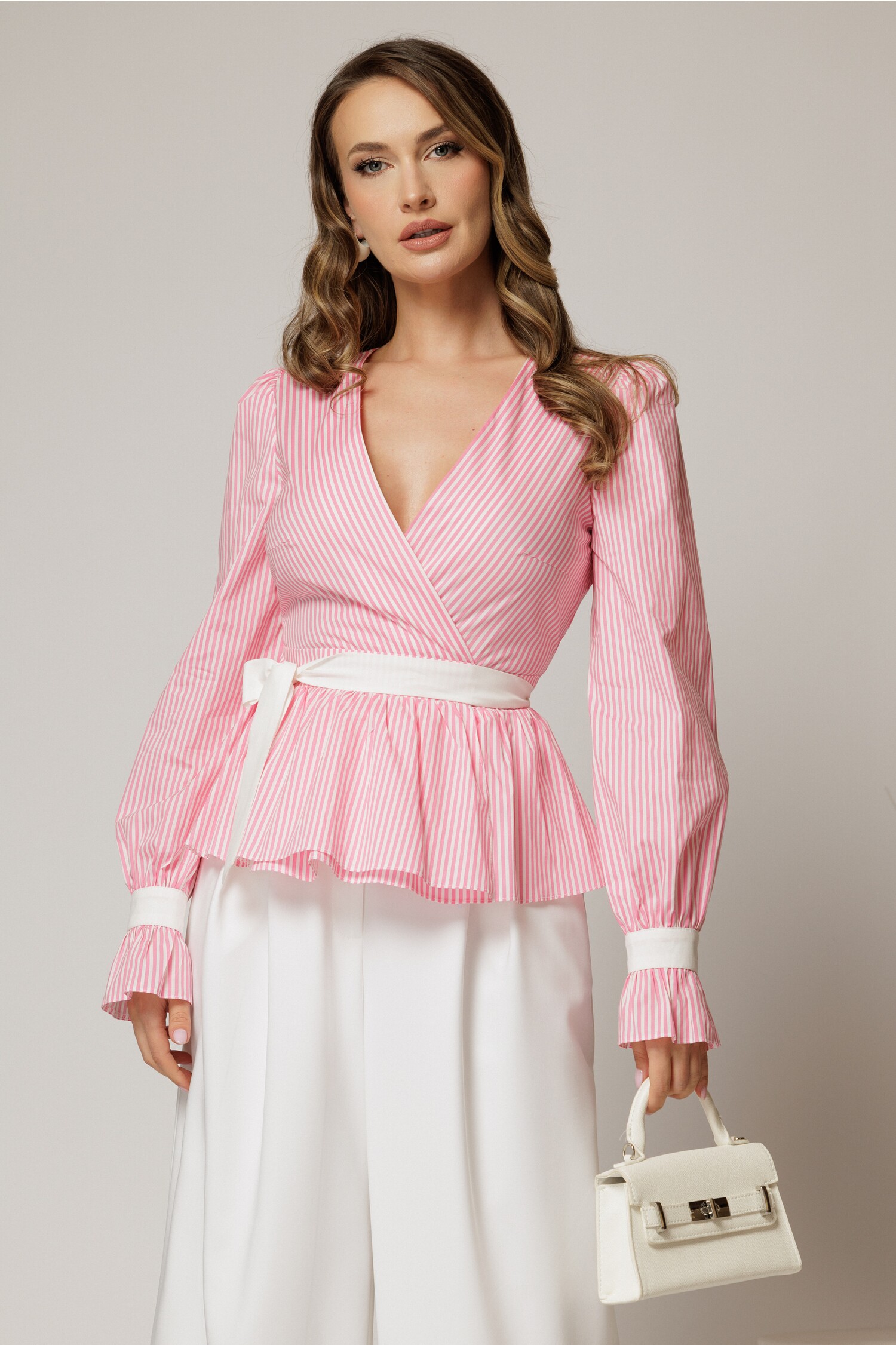 Bluza Roz Poplin Dungi | Decolteu Petrecut & Stil Elegan