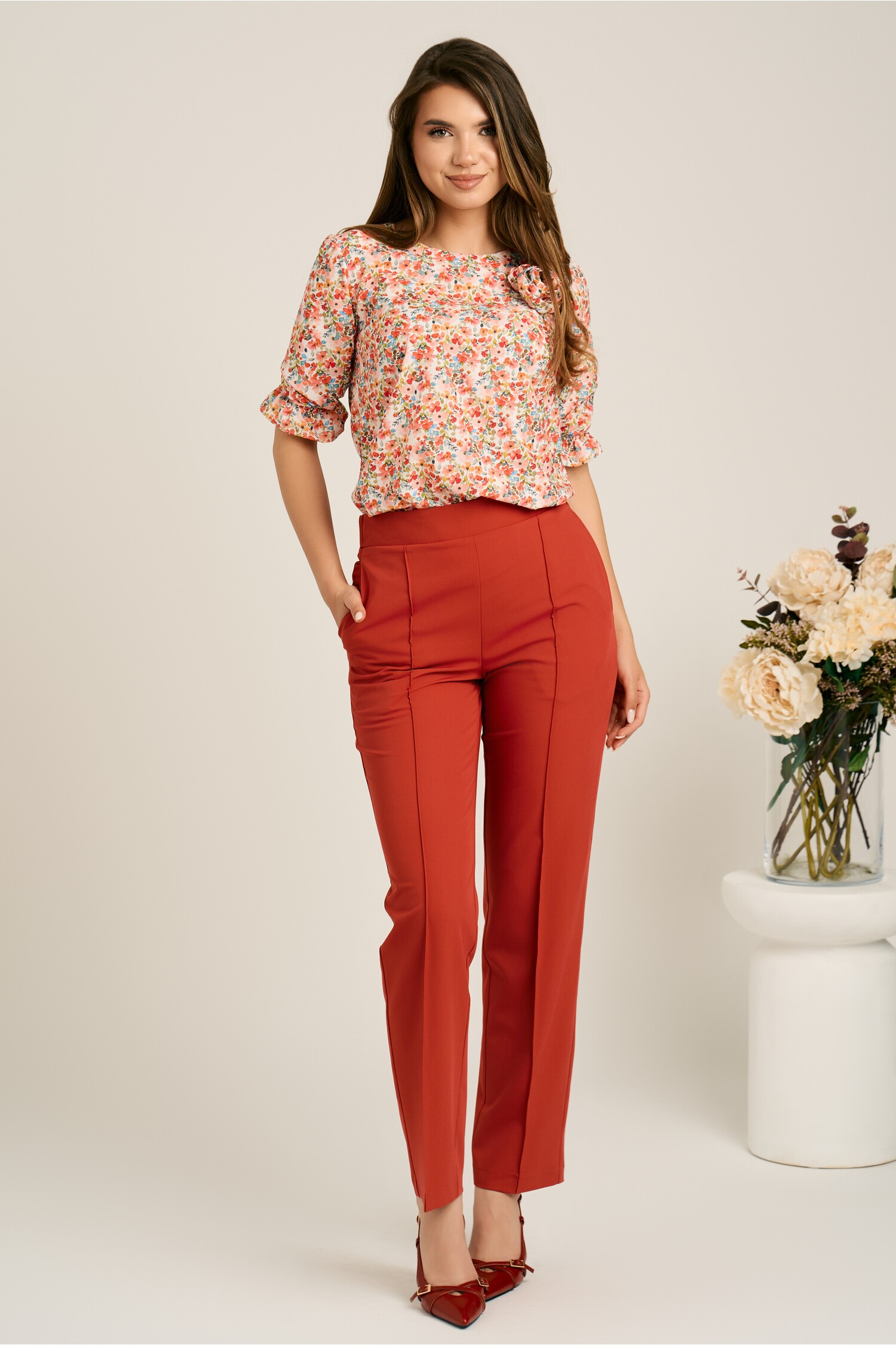 Pantaloni DY Fashion roșii din stofă office