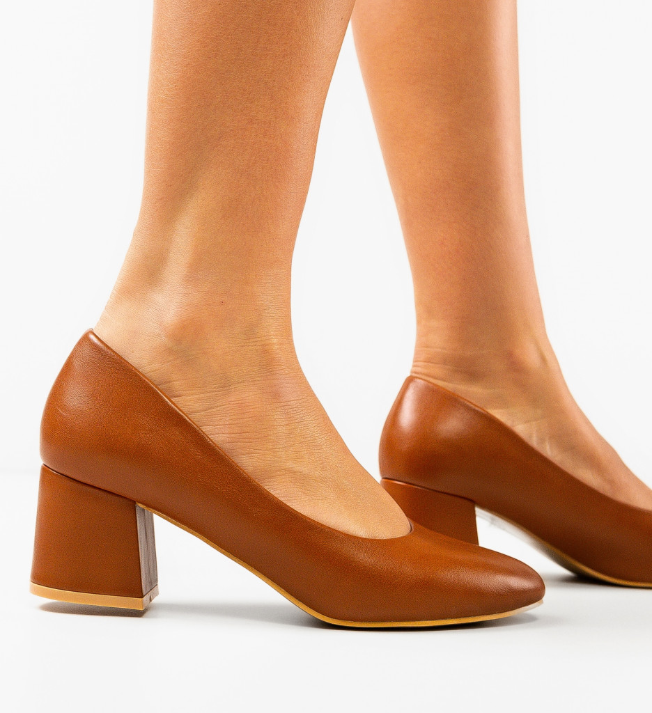 Pantofi dama Cobb Camel cu toc elegant