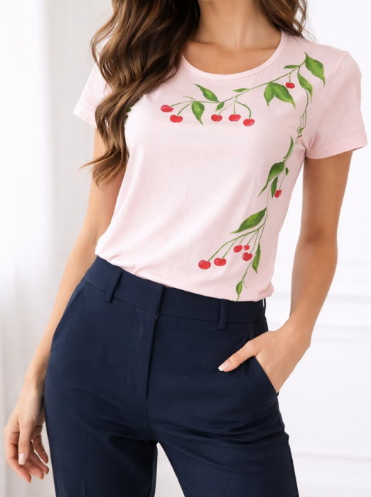 Tricou din bumbac roz pal, pictat manual cu cirese