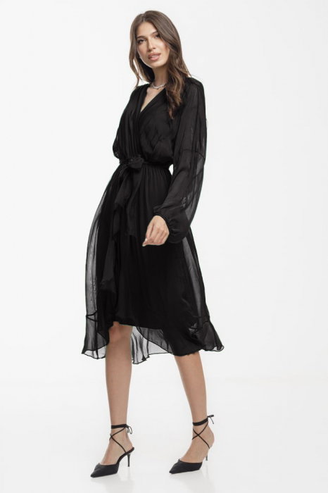 Rochie eleganta din matase si vascoza, petrecuta, cu maneci vaporoase si croiala asimetrica, neagra