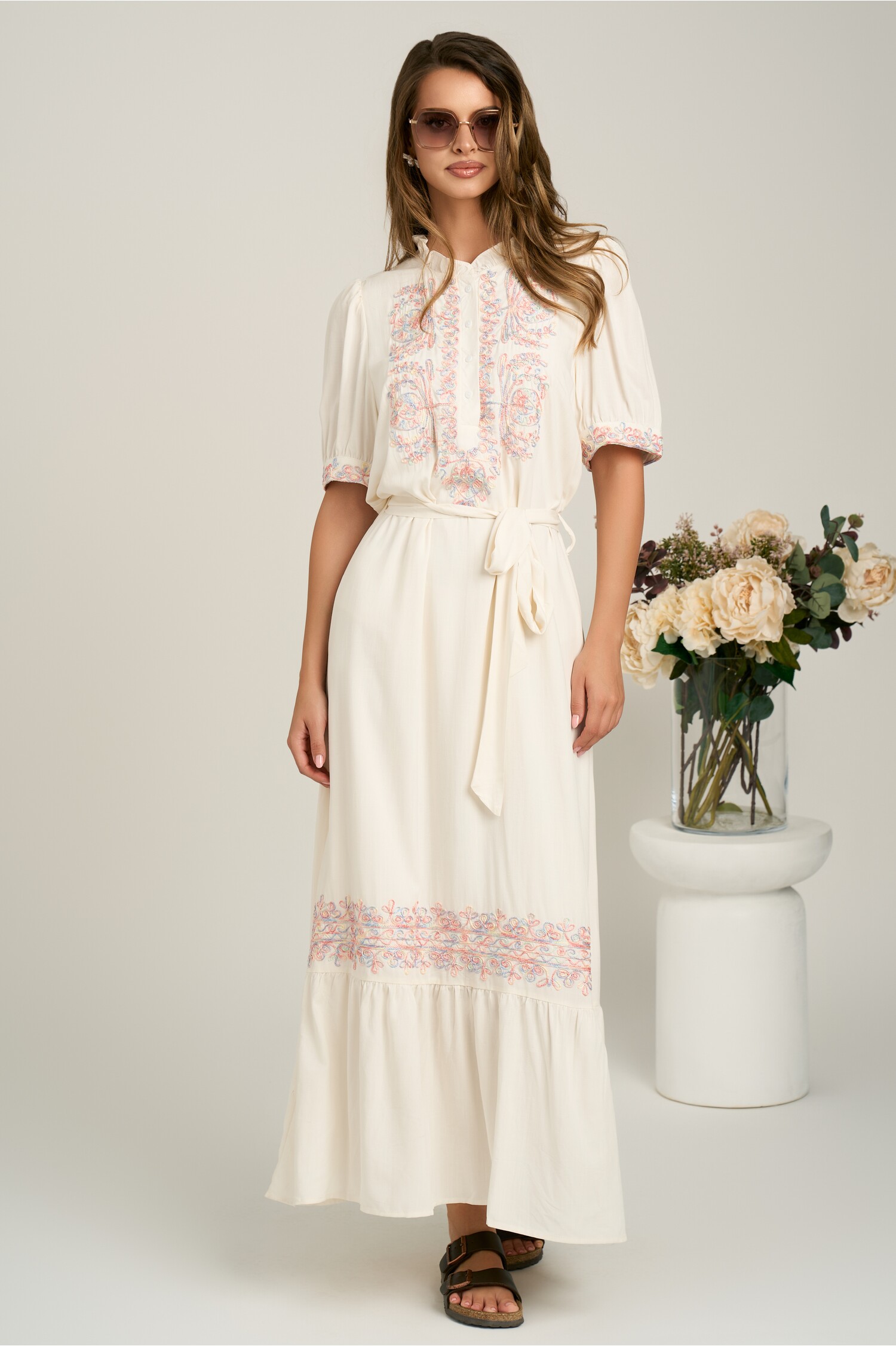 Rochie Viscosa cu Broderie Pastelata | Eleganta