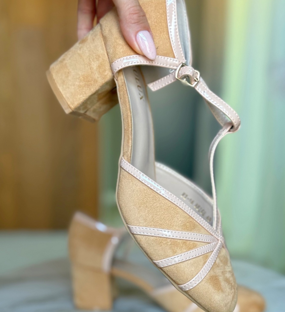 Pantofi cu toc Nguyen Bej eleganti - imagine 3
