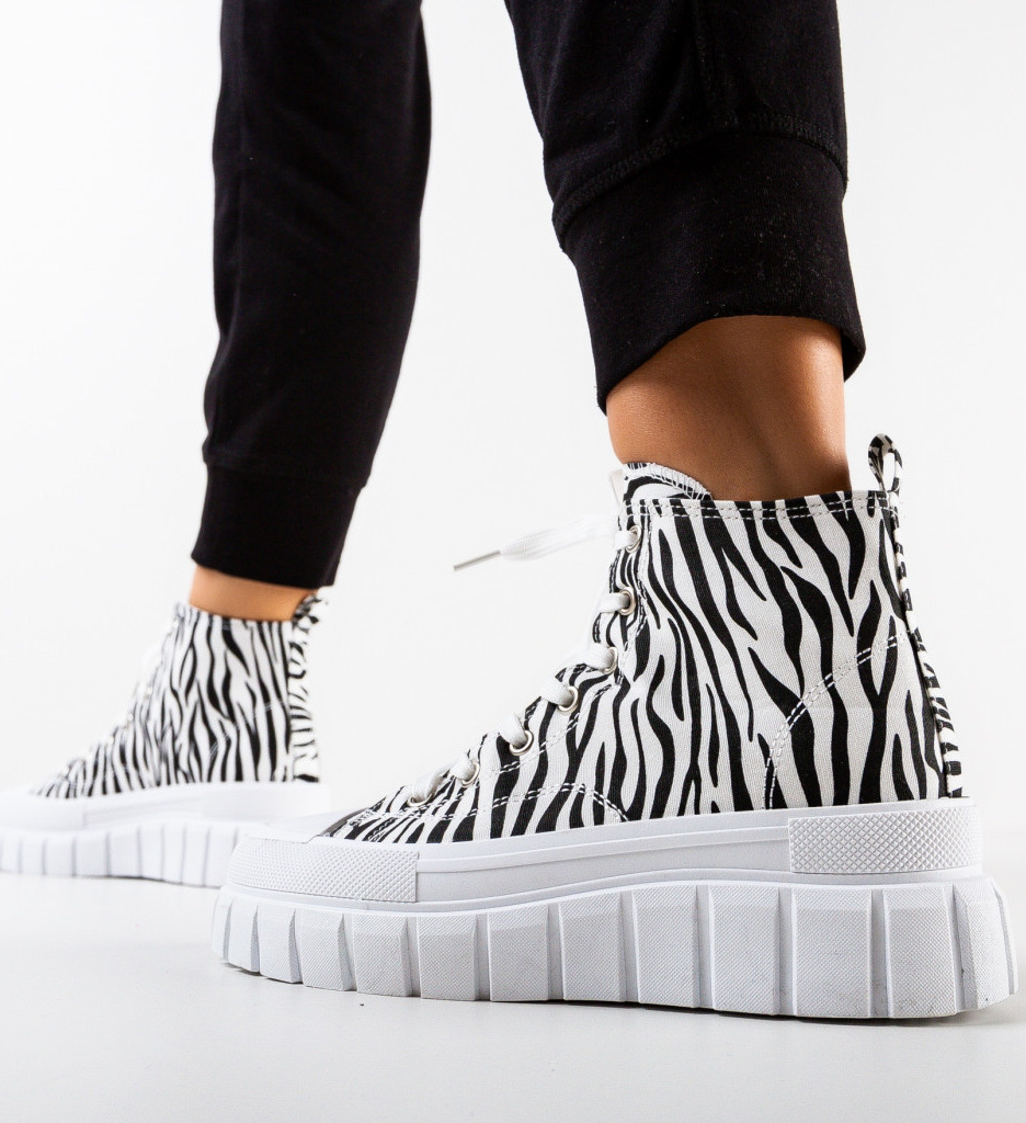 Sneakers Dama Hogg Zebra - Stil și Confort Sport