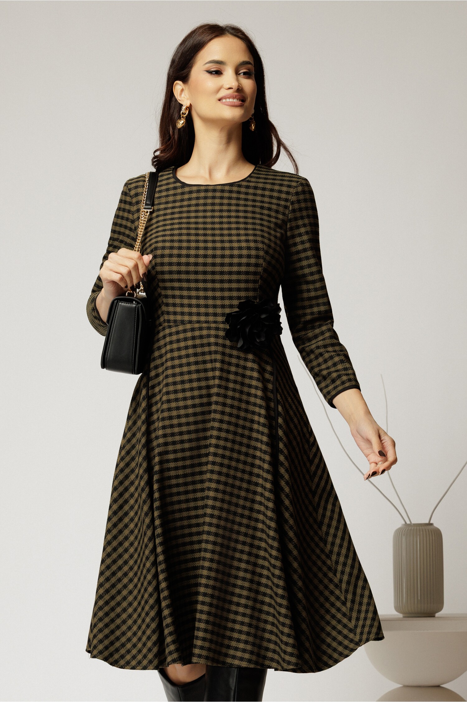 Rochie Office Carou Kaki cu Accesorii Negre