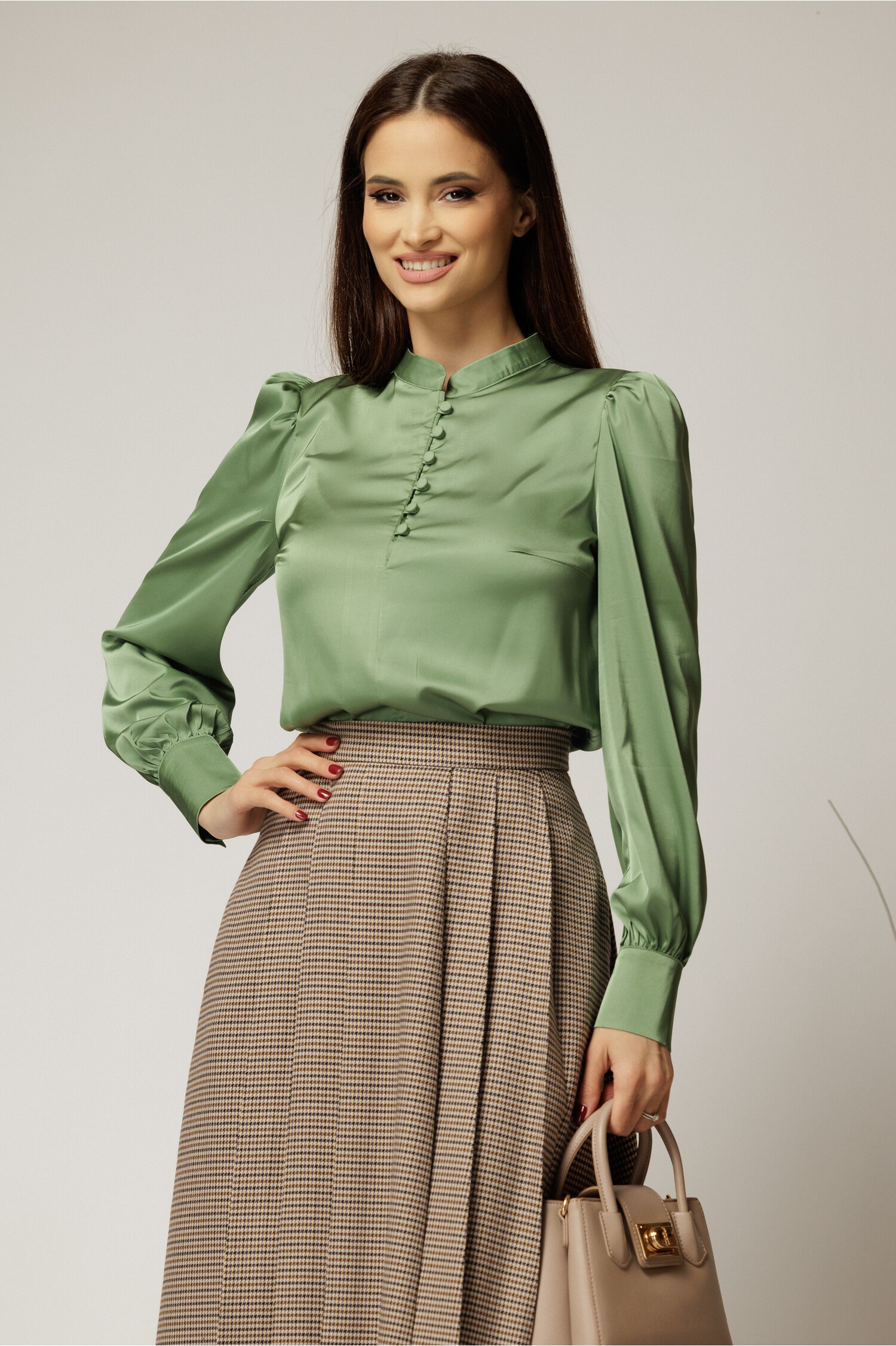 Cămăsa Satin Verde DY Fashion - Eleganță Refined