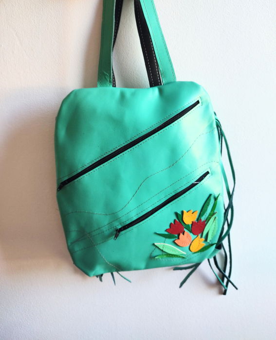 Rucsac handmade Shopika verde-turcoaz cu lalele