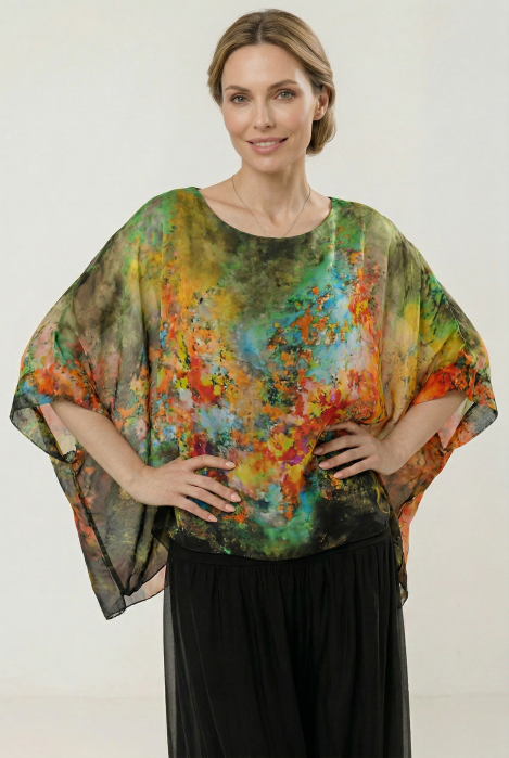 Bluza vaporoasa tip poncho din matase, croi oversized cu print pictural multicolor verde olive