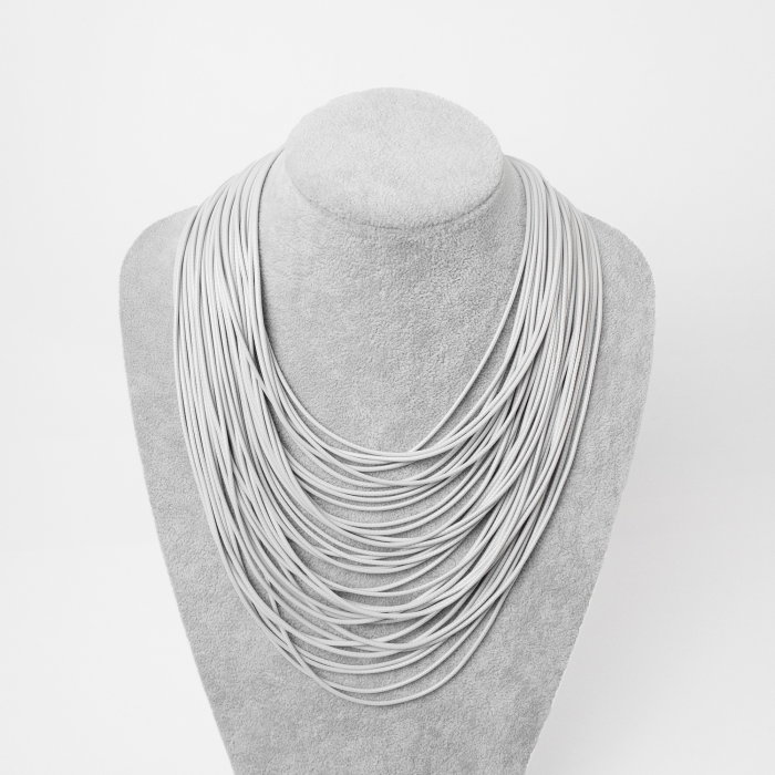 Colier Gri Multistrat Shopika | Eleganță Modernă