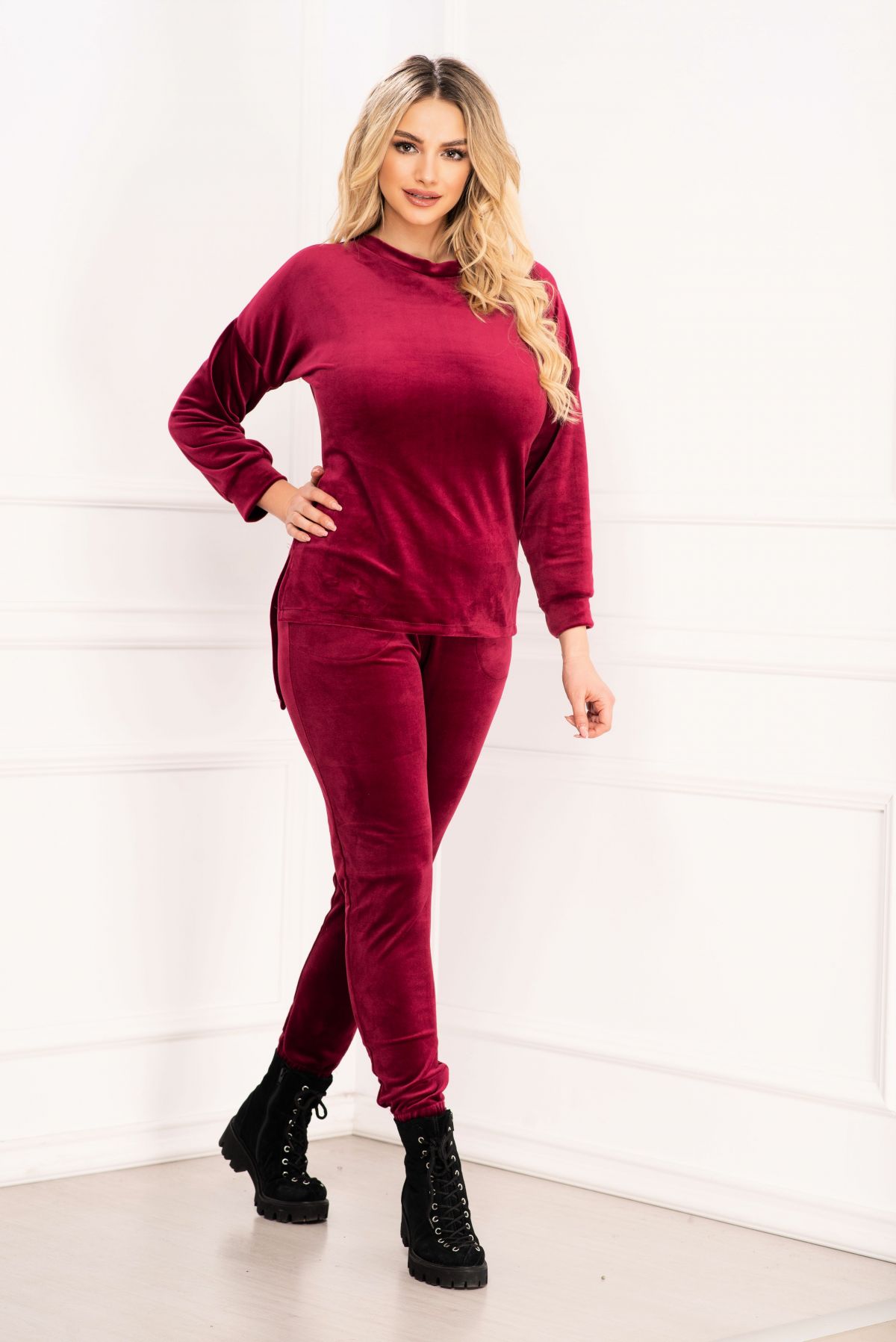 Trening Catifea InPuff | Eleganță Asimetrică