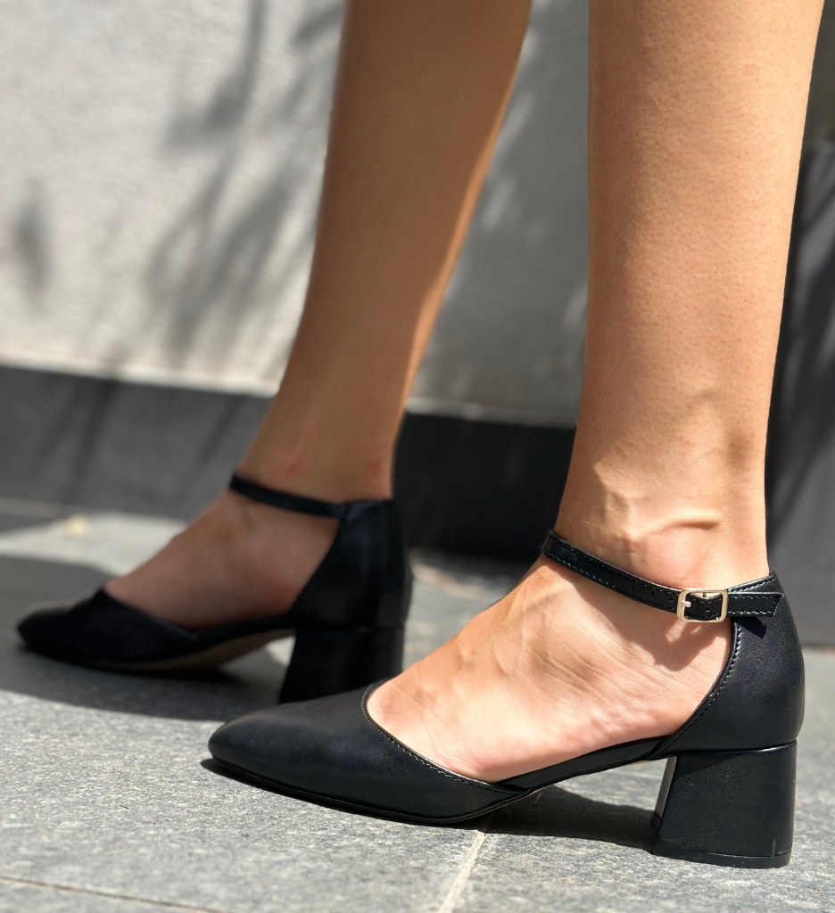 Pantofi Yabyanab Negri - Eleganță și Confort - imagine 3