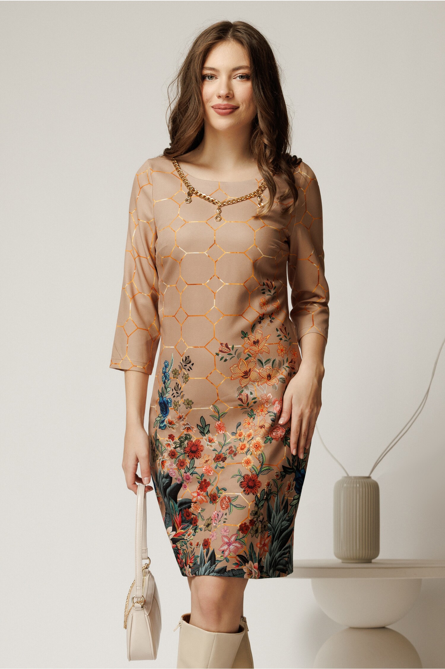 Rochie Nadine Eleganta Bej Floral